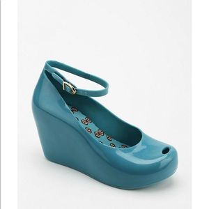 Blue Mel by Melissa Wedge